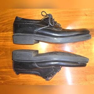 Black Leather Oxford Dress Shoes by Stafford. Mens size 11.